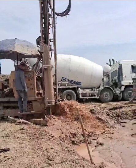 宜都岩石井施工